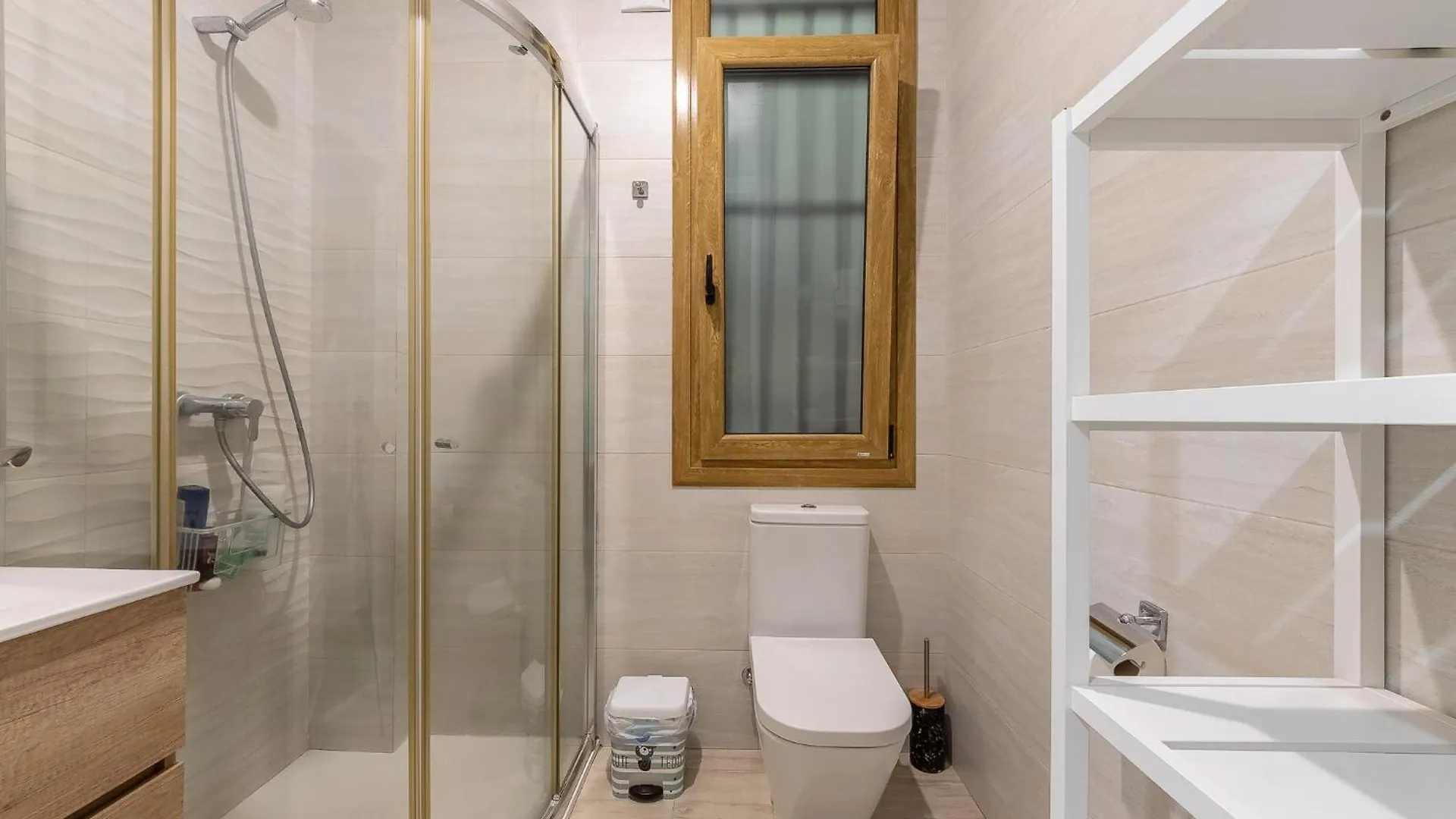 Apartamento En El Mismo Corazon Del Casco Viejo Bilbao 0*,  Hiszpania